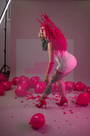 OnlyFans cuenta honeybee_666 header 2