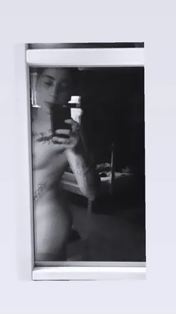 OnlyFans cuenta youngxxcon header 2