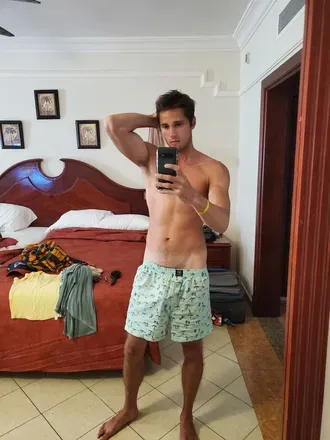OnlyFans cuenta athleteguy55555 header 2