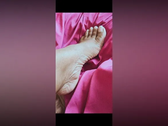 OnlyFans cuenta jazzyjazzfeet header 2