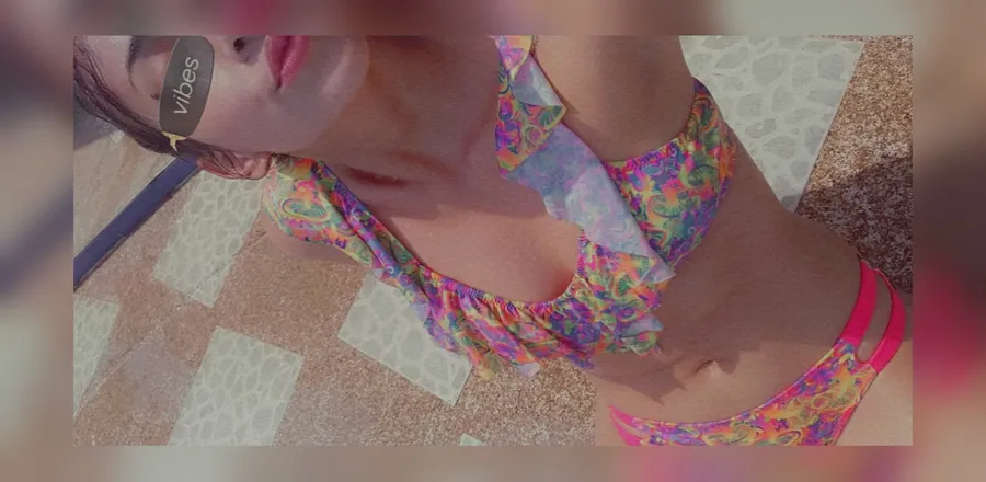 OnlyFans cuenta amyoyola_02 header 2