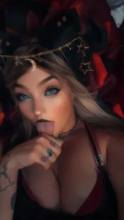 OnlyFans cuenta yumykitty25 avatar 1
