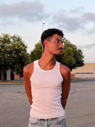 OnlyFans account  zairoraw avatar 1