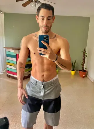 OnlyFans account  ernest9 avatar 1