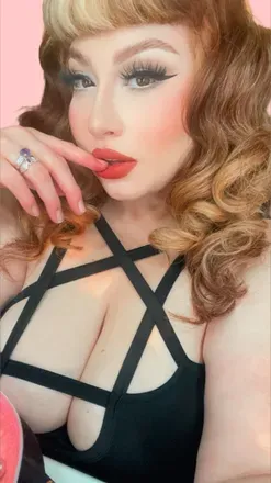 OnlyFans cuenta naughtypinupghoul avatar 1