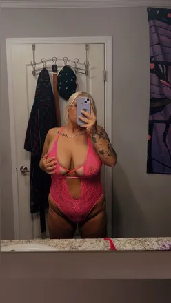OnlyFans cuenta kinkykinzieee header 2