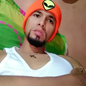 OnlyFans cuenta boycumlatino avatar 1