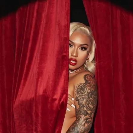 OnlyFans account  lilma716 header 2