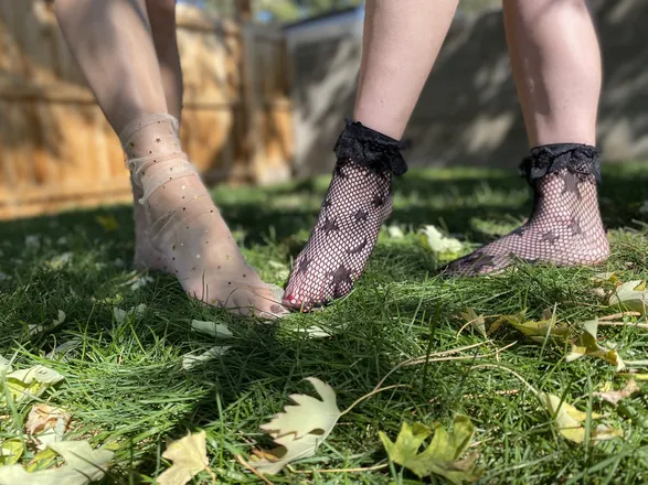 OnlyFans cuenta ourleftfeet header 2