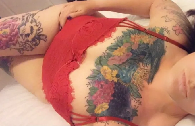OnlyFans cuenta arctic_raven header 2