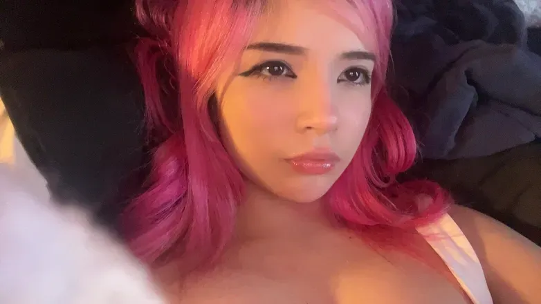 OnlyFans cuenta onlyminaisnever avatar 1