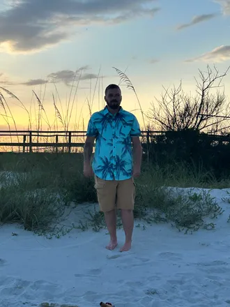 OnlyFans cuenta dadbod3469 header 2