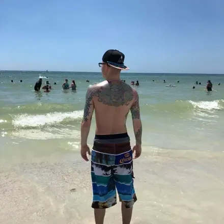 OnlyFans account  squalee92 avatar 1
