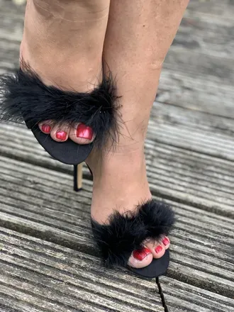 OnlyFans cuenta sexyfeetandheels header 2