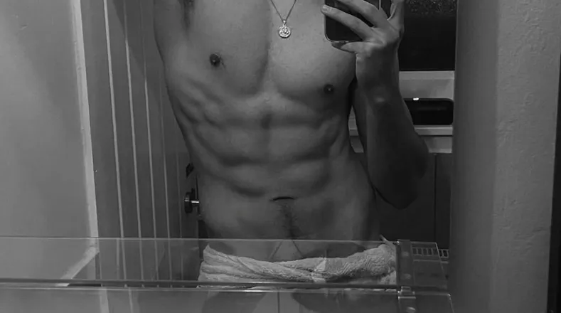 OnlyFans cuenta g_canuck1 header 2