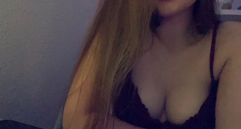 OnlyFans cuenta kiyomiix3 header 2