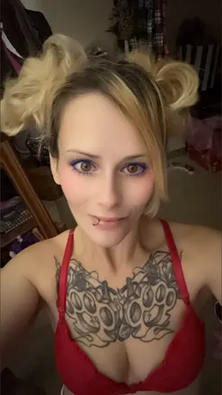 OnlyFans cuenta mamagoddess69 header 2