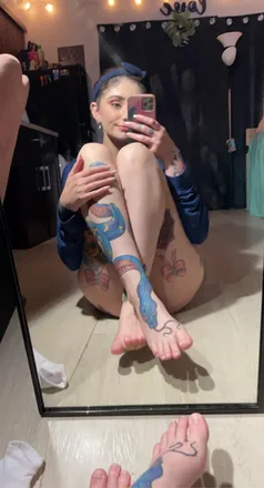 OnlyFans cuenta dollfacedesy header 2