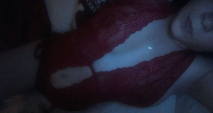 OnlyFans cuenta littlenaynay header 2