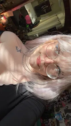 OnlyFans cuenta cherrychevelle avatar 1