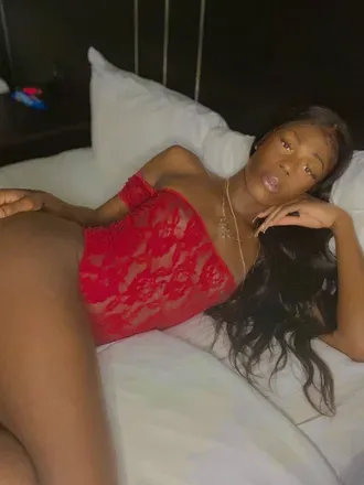 OnlyFans cuenta kreamyykeiryyog avatar 1