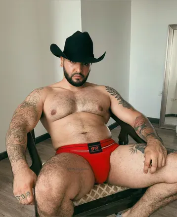 OnlyFans cuenta omaraguileraellatino avatar 1