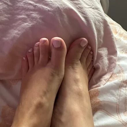 OnlyFans cuenta miawildegonewild header 2