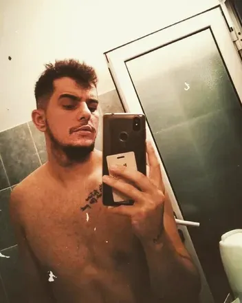 OnlyFans cuenta mariusadrian24 avatar 1