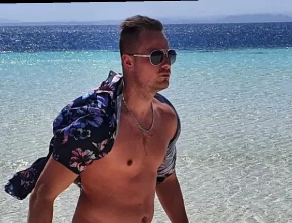 OnlyFans cuenta u87393005 header 2