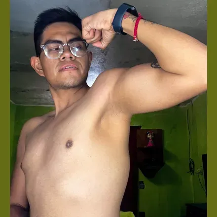 OnlyFans cuenta soytuangelito31 header 2