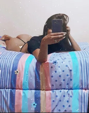 OnlyFans cuenta piel_morena90 header 2