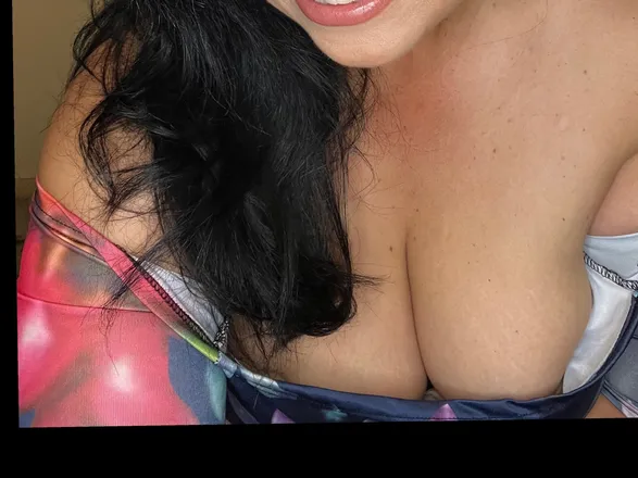 OnlyFans cuenta u235172299 header 2