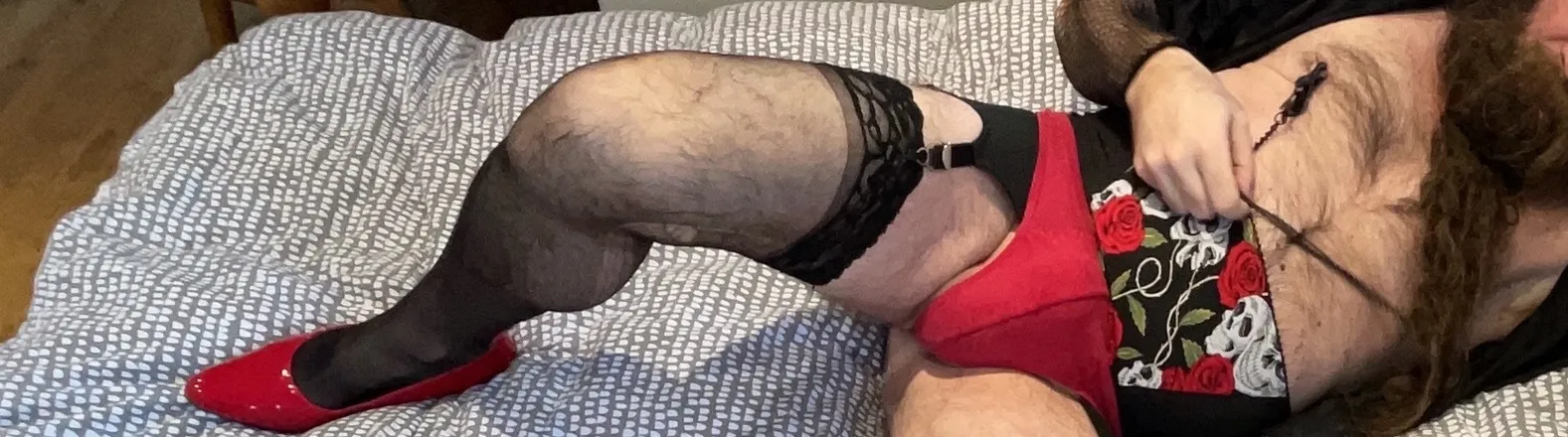 OnlyFans cuenta mysissyhubby header 2