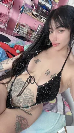 OnlyFans account  paolavanesa avatar 1