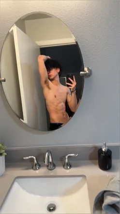 OnlyFans cuenta h_twink header 2