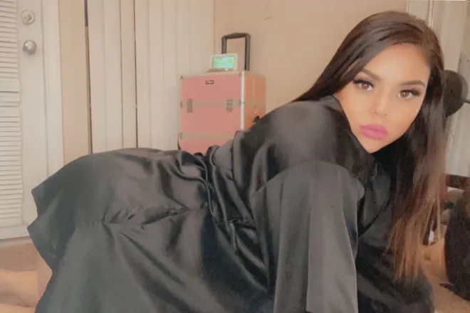 OnlyFans cuenta apolloniawest header 2