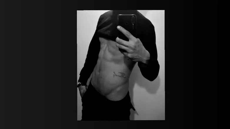 OnlyFans account  robrtt header 2