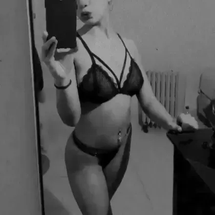 OnlyFans cuenta gatita8888 avatar 1