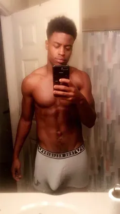 OnlyFans cuenta arrow_ave1100 avatar 1