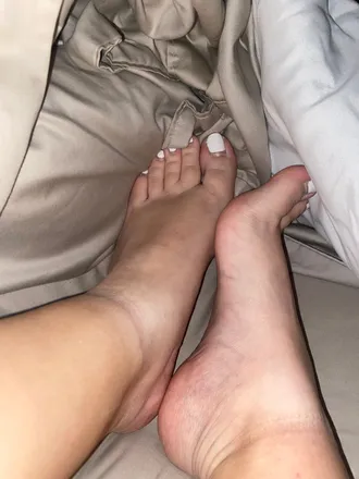 OnlyFans cuenta itsmamakate header 2