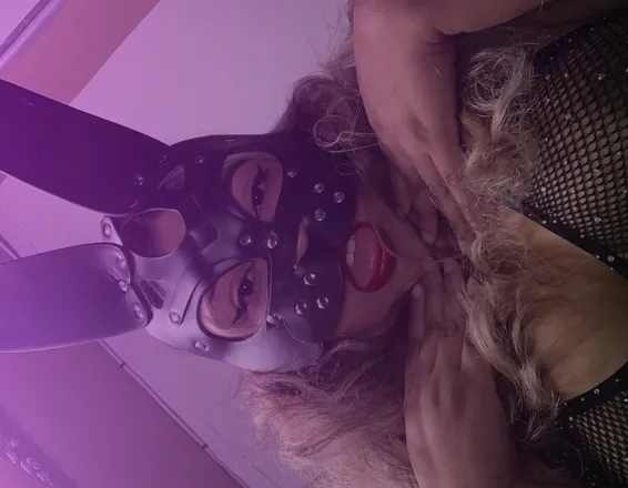 OnlyFans cuenta honey.cakes0069 header 2