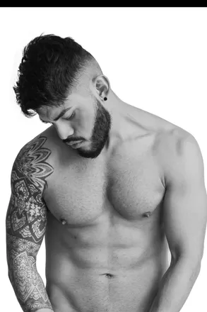 OnlyFans cuenta romaoliver93 header 2