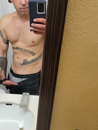 OnlyFans account  rarebreeds414 header 2