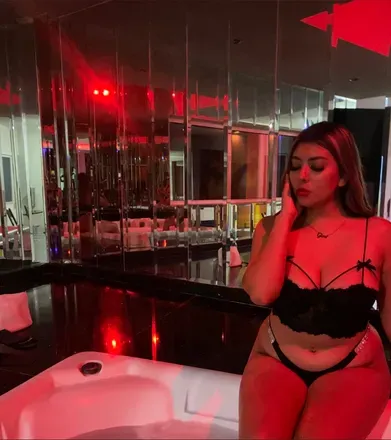 OnlyFans cuenta u237343433 header 2