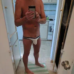 OnlyFans cuenta lovesunderwearandcum avatar 1