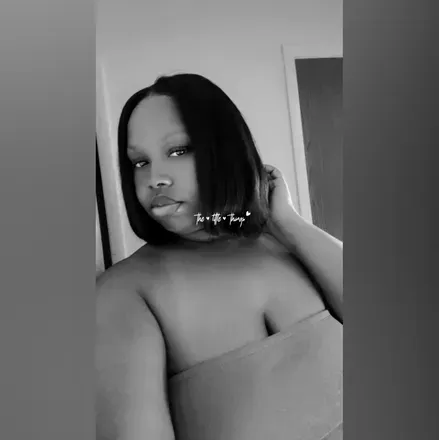 OnlyFans cuenta baddiebailiff header 2