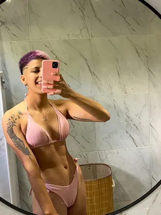 OnlyFans account  debb24 avatar 1