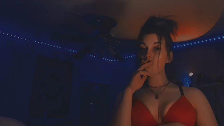 OnlyFans cuenta playboykay.420 header 2
