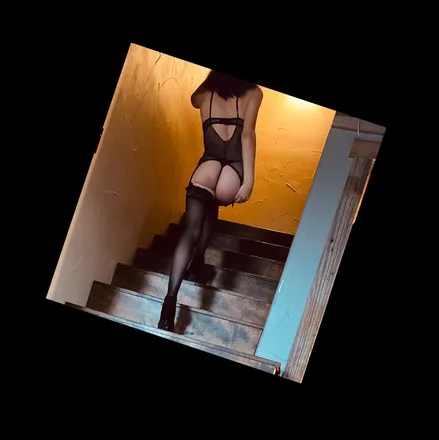 OnlyFans cuenta avery_jones header 2