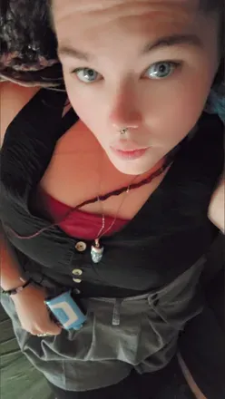 OnlyFans cuenta thickset_witch13 avatar 1